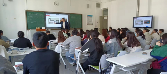 英国365集团《外国建筑史》课程教学范式改革公开课